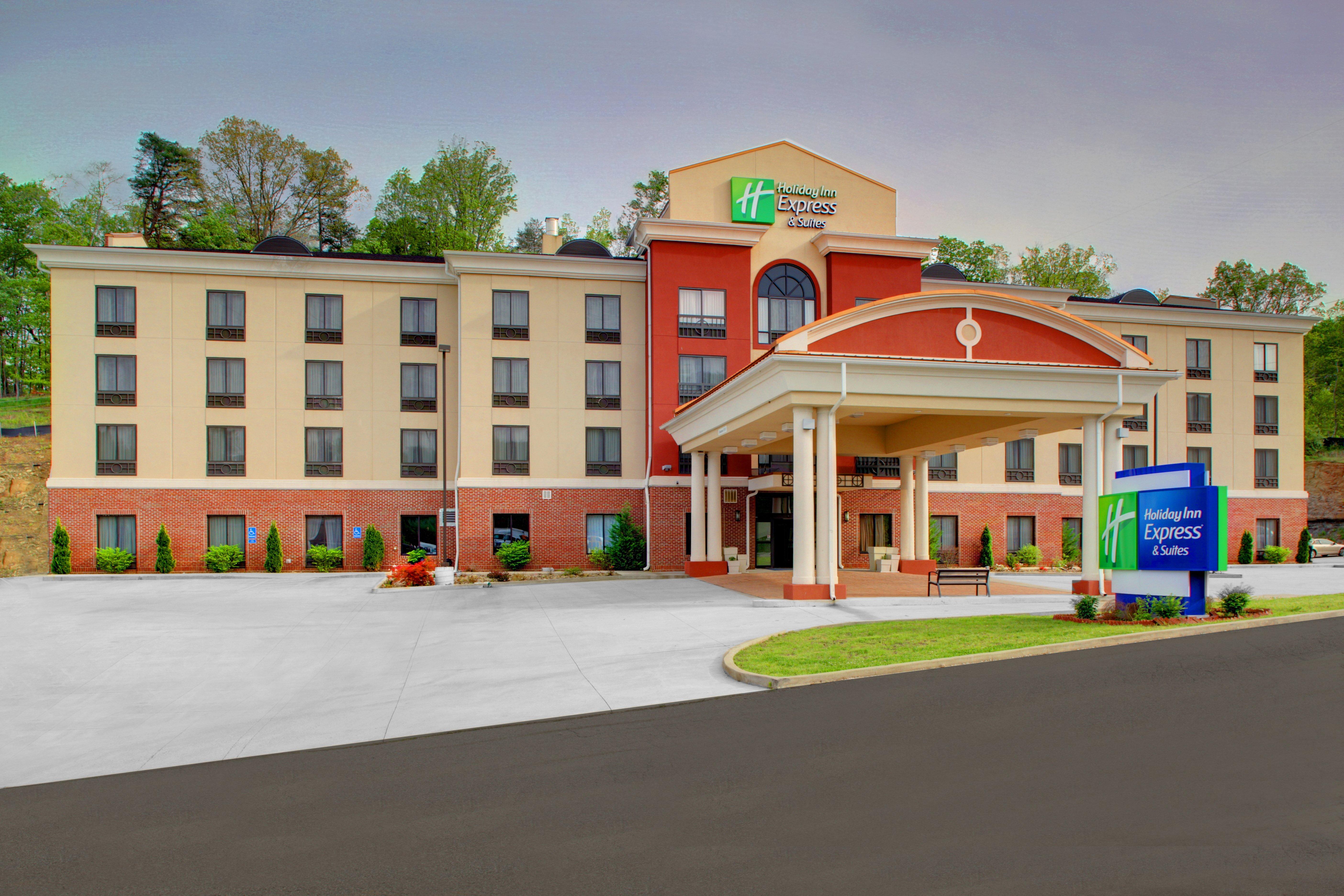 Holiday Inn Express & Suites Cross Lanes, An Ihg Hotel Exteriör bild